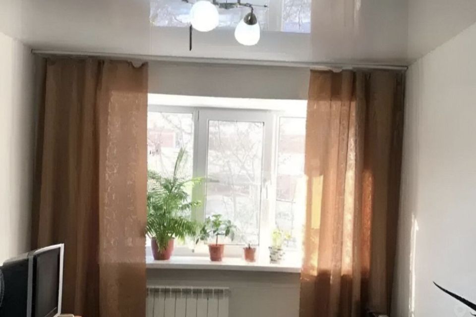 Продаётся комната в 1-комн. квартире, 16 м²