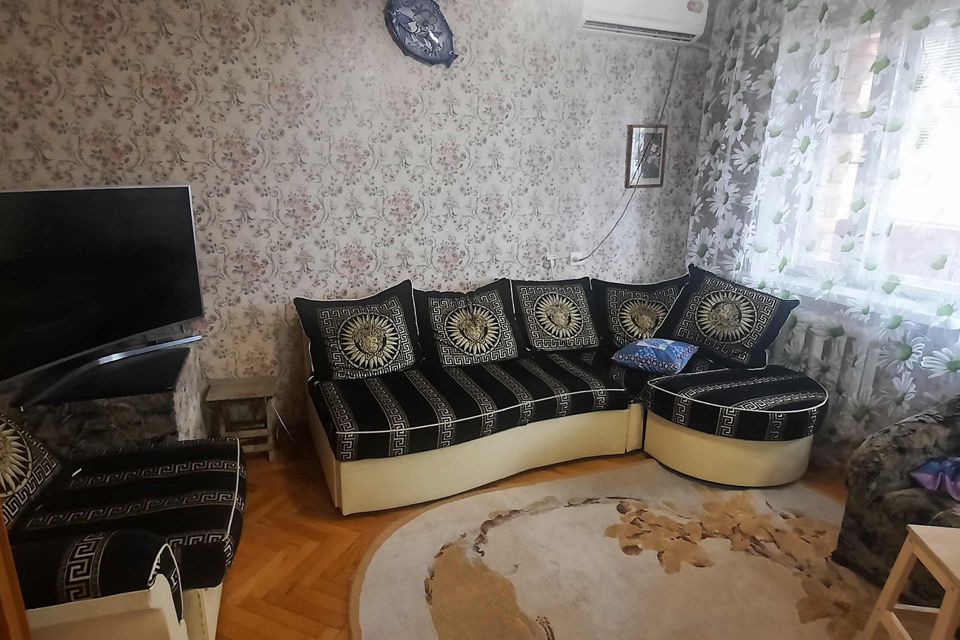 Продаётся 3-комнатная квартира, 93 м²