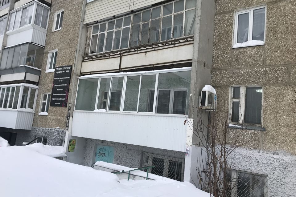 Продаётся 4-комнатная квартира, 75 м²