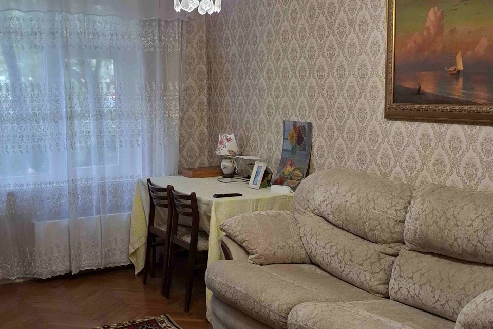 Продаётся 2-комнатная квартира, 46.4 м²