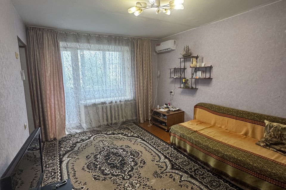 Продаётся 1-комнатная квартира, 32 м²