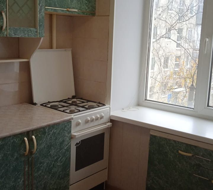 Продаётся 3-комнатная квартира, 58.5 м²