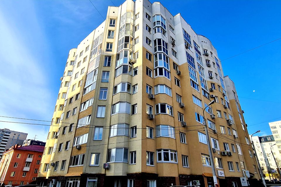 Продаётся 3-комнатная квартира, 95 м²