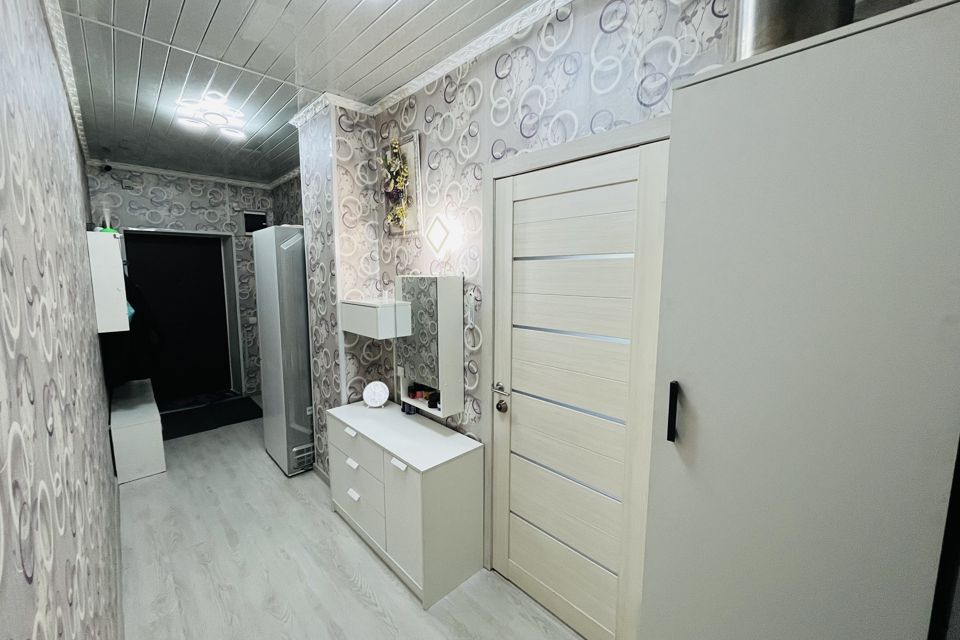 Продаётся 3-комнатная квартира, 51.4 м²