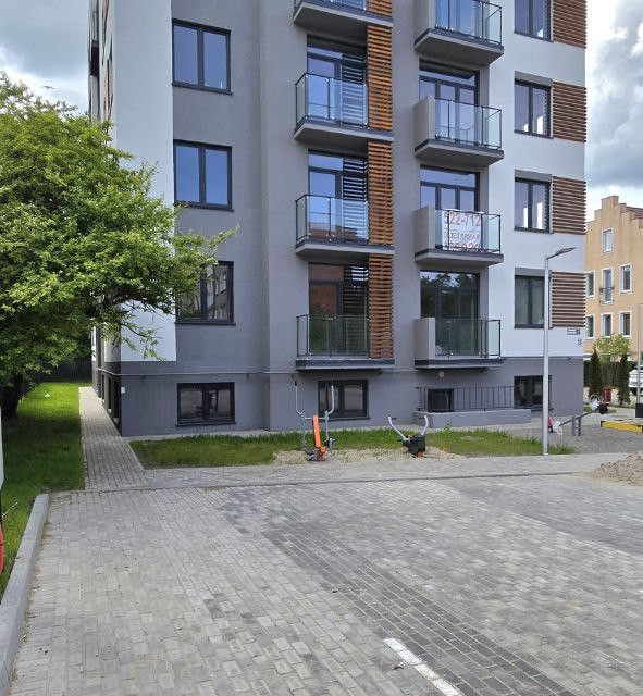 Продаётся 3-комнатная квартира, 77 м²
