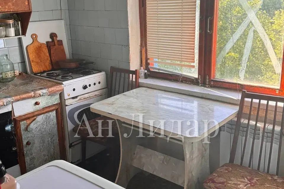 Продаётся 3-комнатная квартира, 55.5 м²
