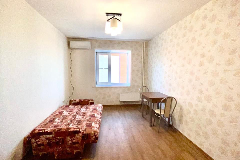 Продаётся 1-комнатная квартира, 37 м²