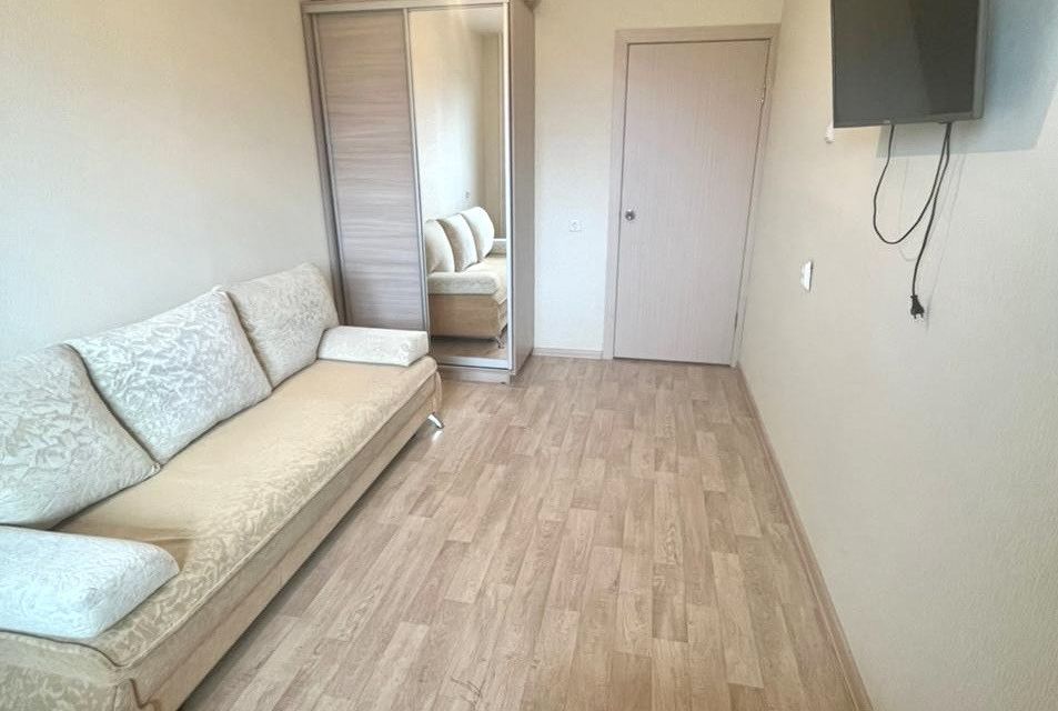 Продаётся 3-комнатная квартира, 59.6 м²