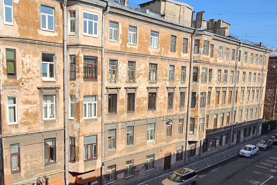 Продаётся 3-комнатная квартира, 93.3 м²