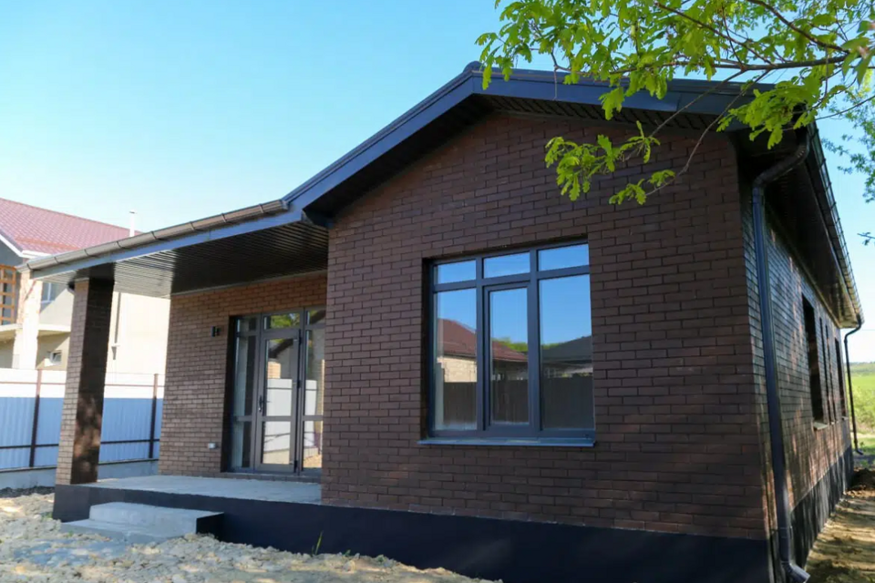 Продаётся 1-этажный дом, 110 м²