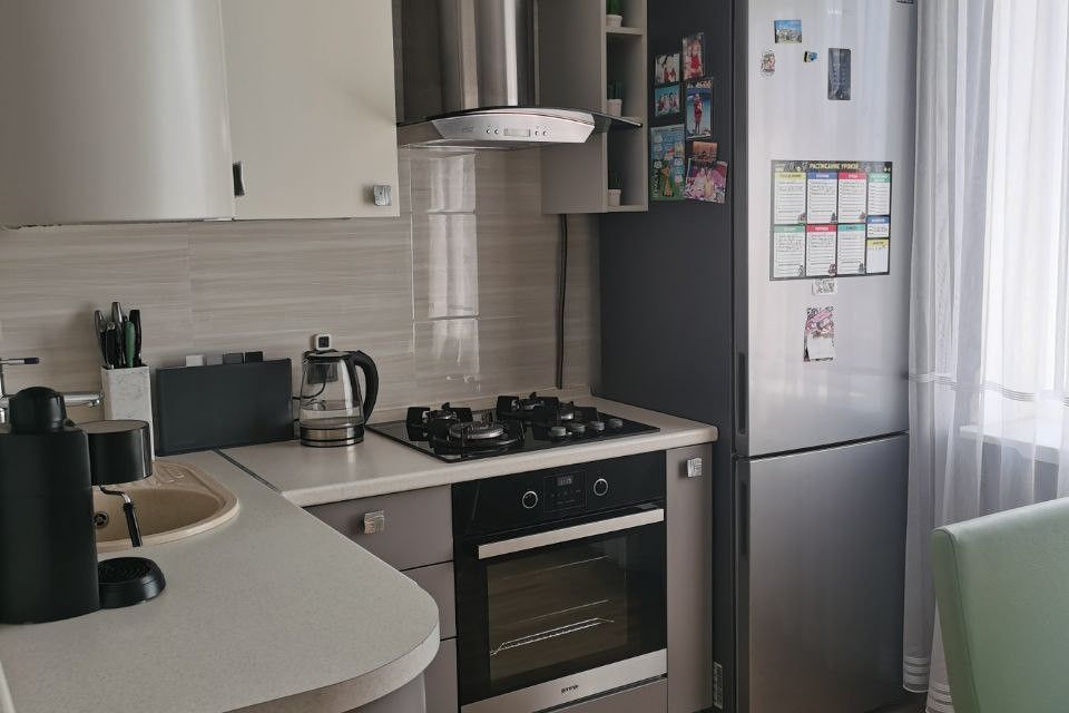 Продаётся 2-комнатная квартира, 49.5 м²