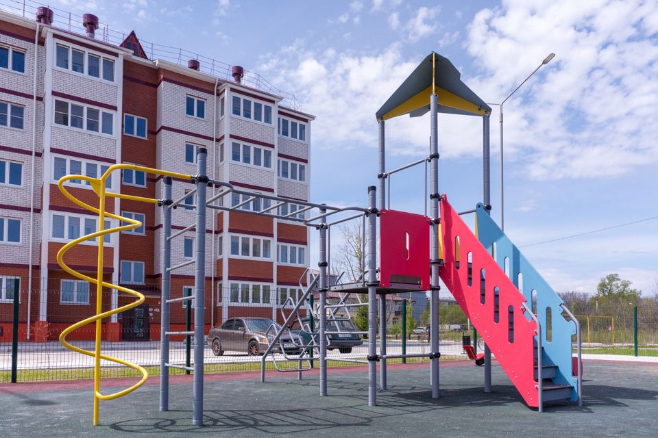 Продаётся 2-комнатная квартира, 63.3 м²