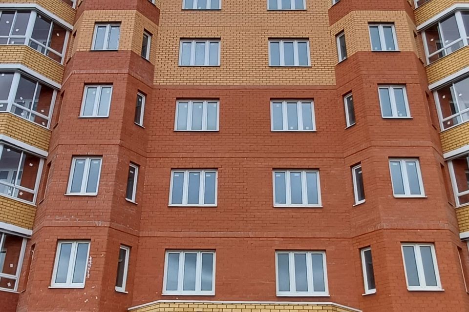 Продаётся 2-комнатная квартира, 66.2 м²