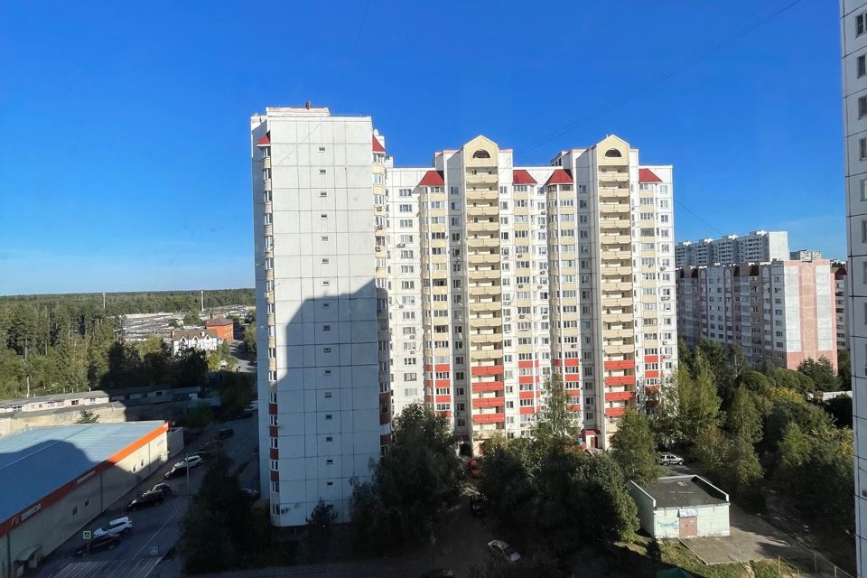 Продаётся 2-комнатная квартира, 57 м²