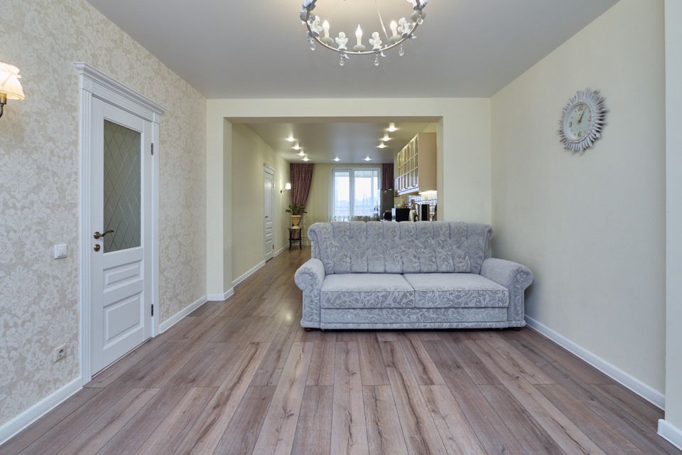 Продаётся 3-комнатная квартира, 93.2 м²