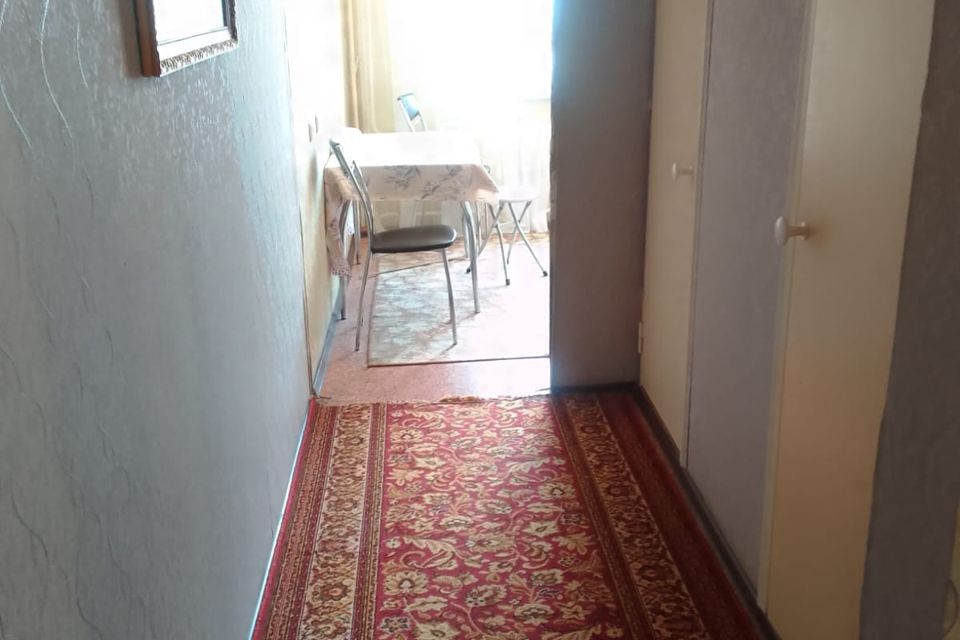 Продаётся 1-комнатная квартира, 38.4 м²