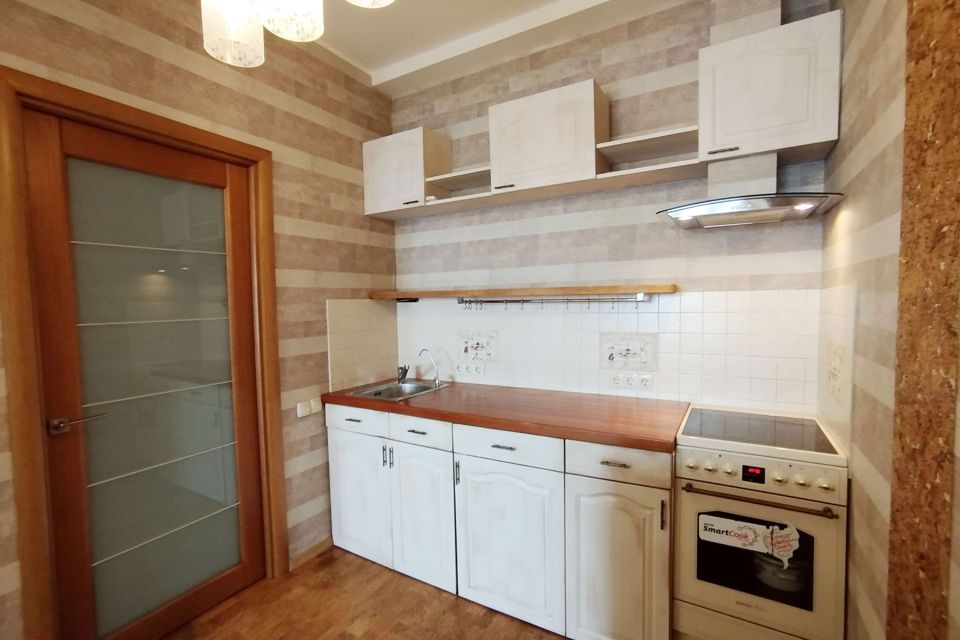 Продаётся 2-комнатная квартира, 65 м²