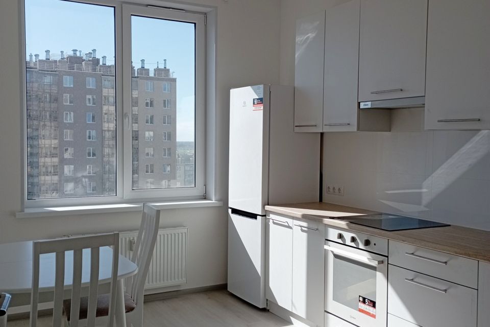 Продаётся 1-комнатная квартира, 37.9 м²