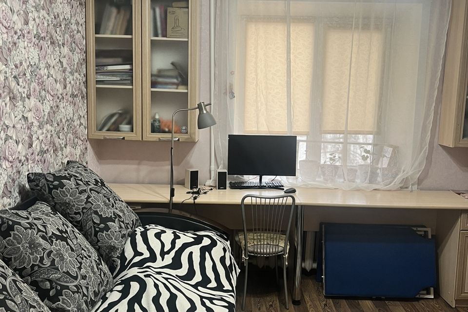 Продаётся 3-комнатная квартира, 63 м²