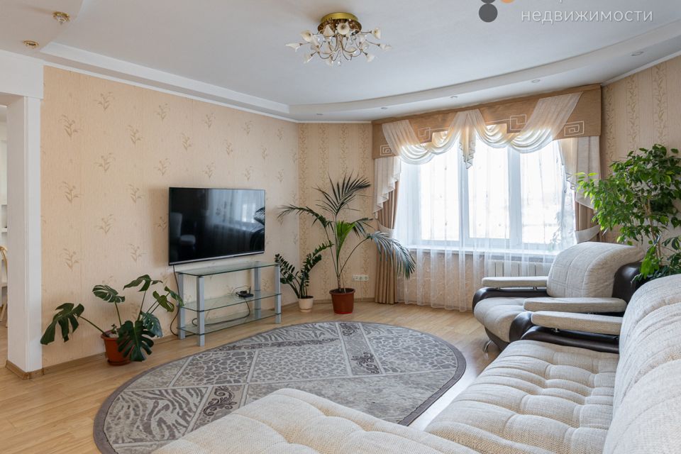 Продаётся 3-комнатная квартира, 88.7 м²
