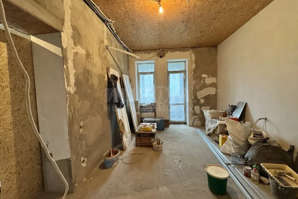 Продаётся 3-комнатная квартира, 106 м²