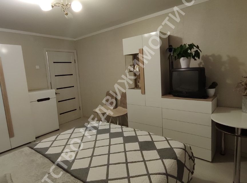 Продаётся 2-комнатная квартира, 45.8 м²