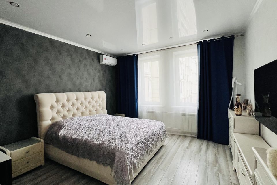 Продаётся 2-комнатная квартира, 53.6 м²
