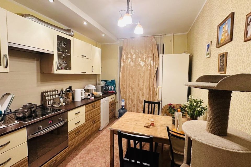 Продаётся 3-комнатная квартира, 80.7 м²