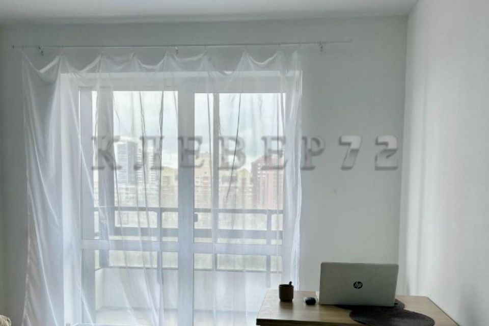 Сдаётся 2-комнатная квартира, 56 м²
