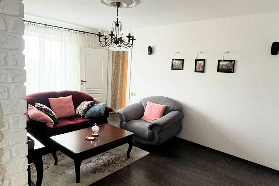 Продаётся 3-комнатная квартира, 73.5 м²