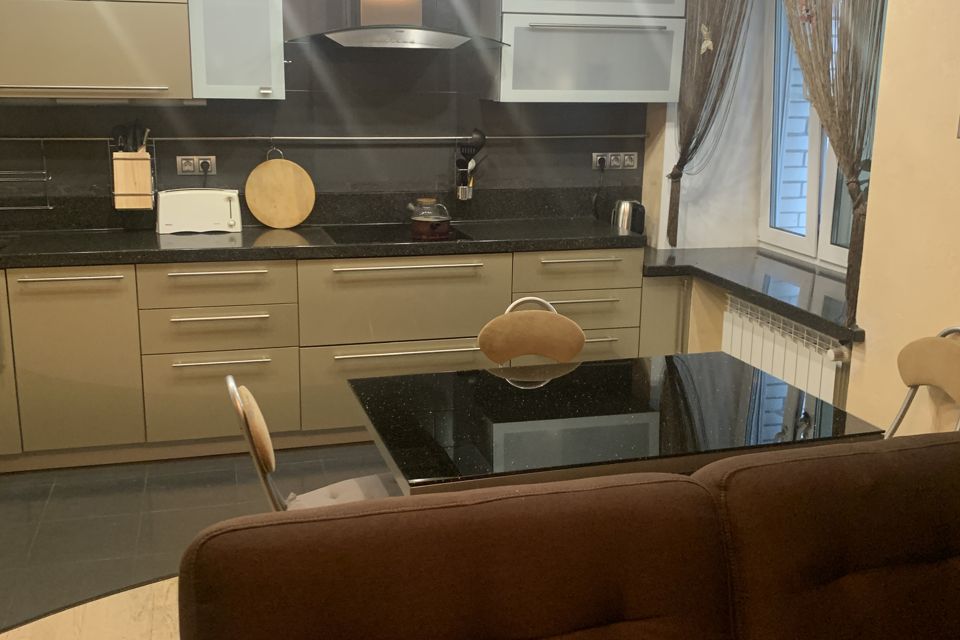 Продаётся 1-комнатная квартира, 51.4 м²