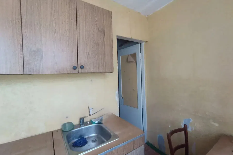 Продаётся 3-комнатная квартира, 46.7 м²