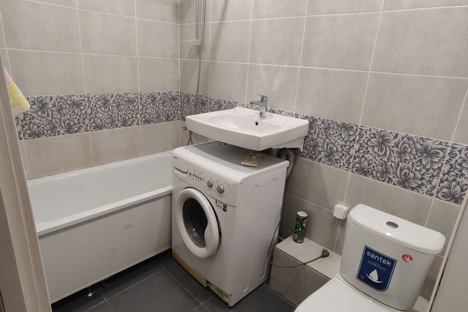 Продаётся 2-комнатная квартира, 45.6 м²