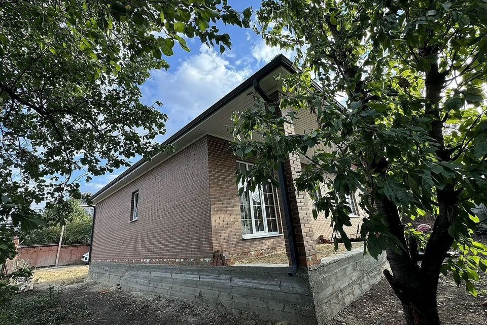 Продаётся 1-этажный дом, 105 м²