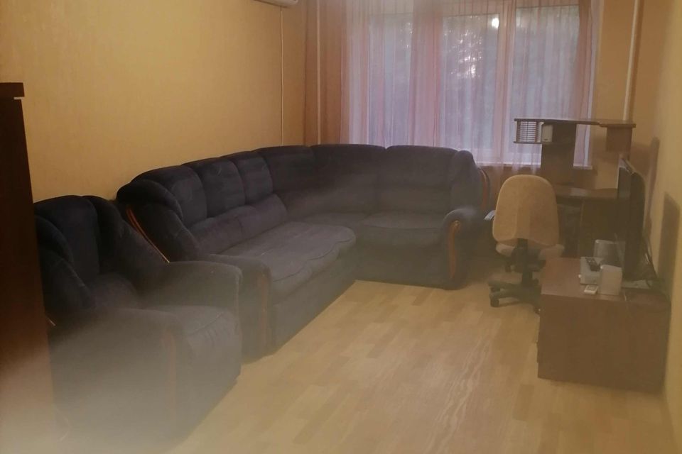 Сдаётся 3 комнаты в 3-комн. квартире, 72 м²
