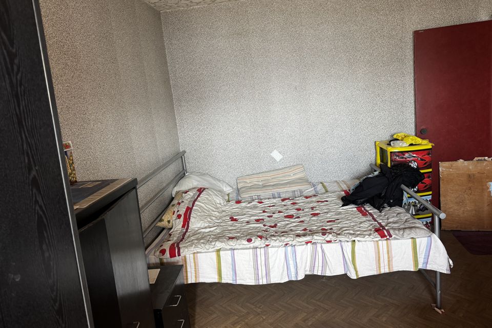 Продаётся 3-комнатная квартира, 61.7 м²