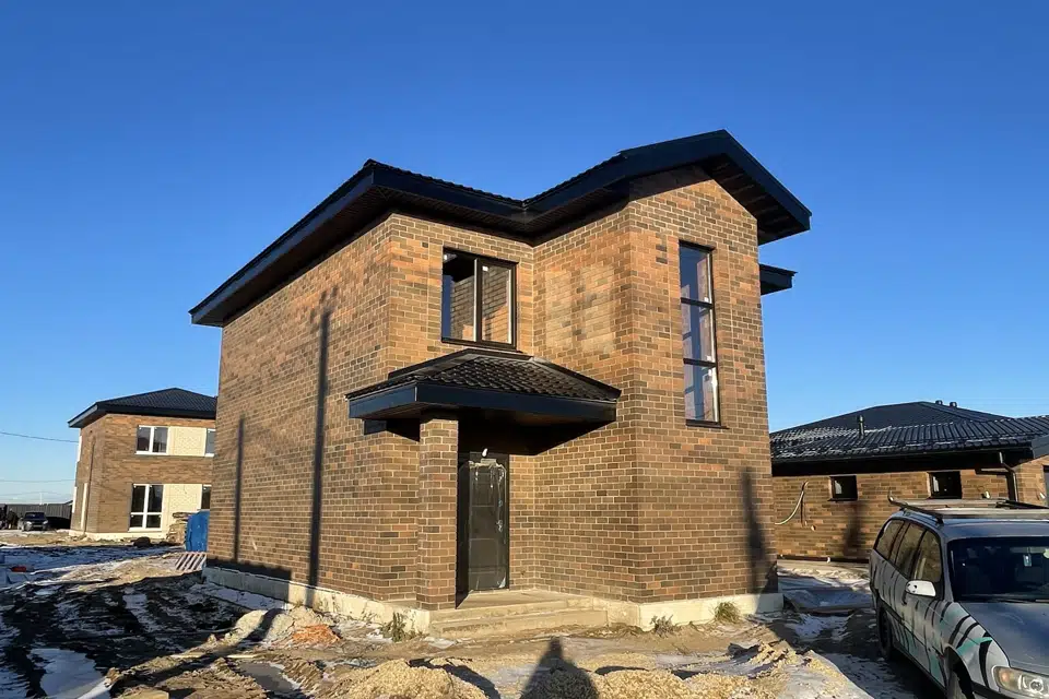 Продаётся 2-этажный дом, 140 м²