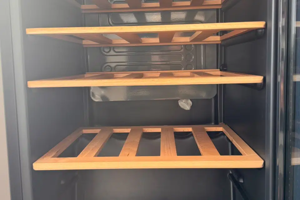 Продаётся 2-комнатная квартира, 61.8 м²