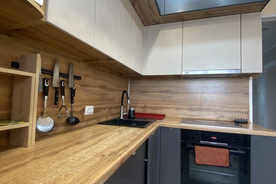 Продаётся 4-комнатная квартира, 78.9 м²