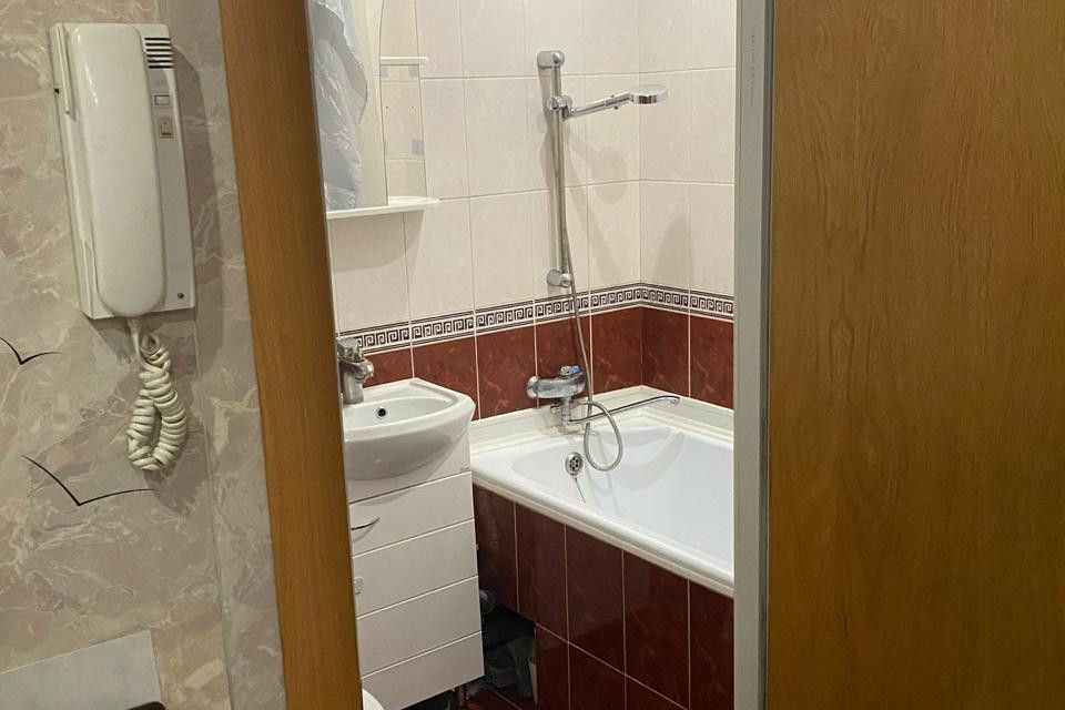 Продаётся 2-комнатная квартира, 46.2 м²
