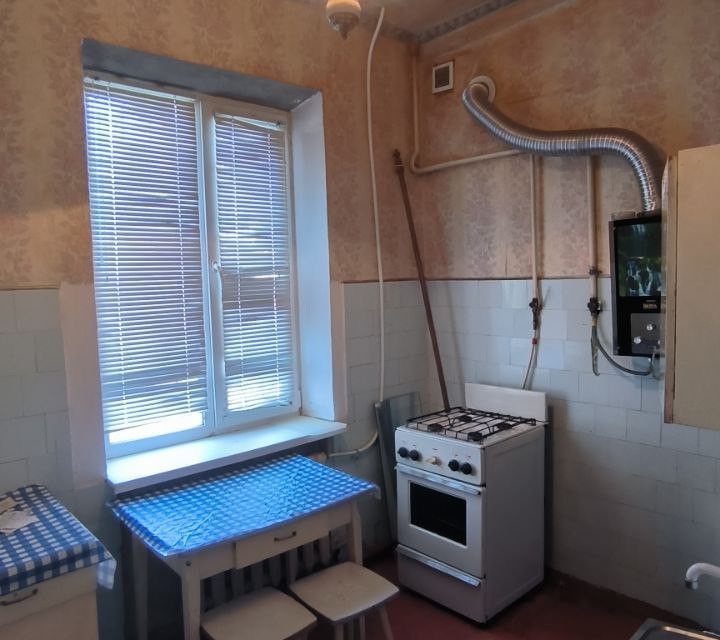 Сдаётся 2-комнатная квартира, 56 м²
