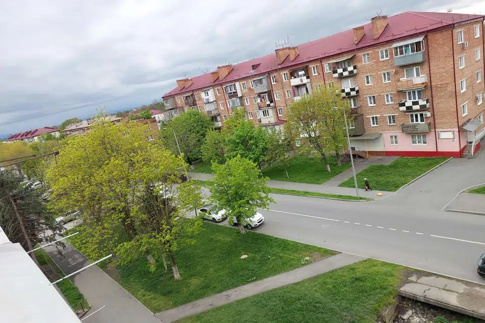 Продаётся 3-комнатная квартира, 59.3 м²