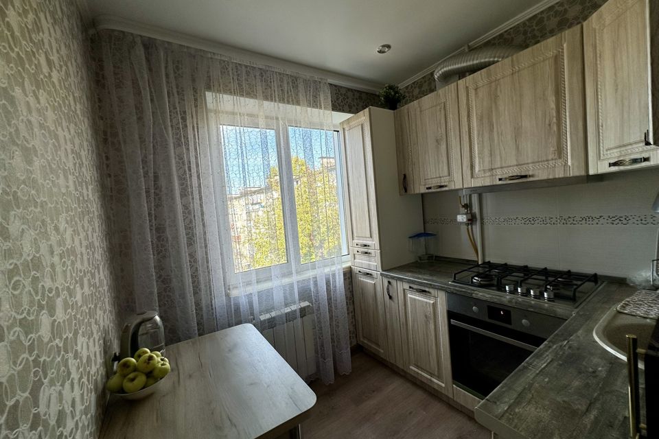 Продаётся 3-комнатная квартира, 60 м²