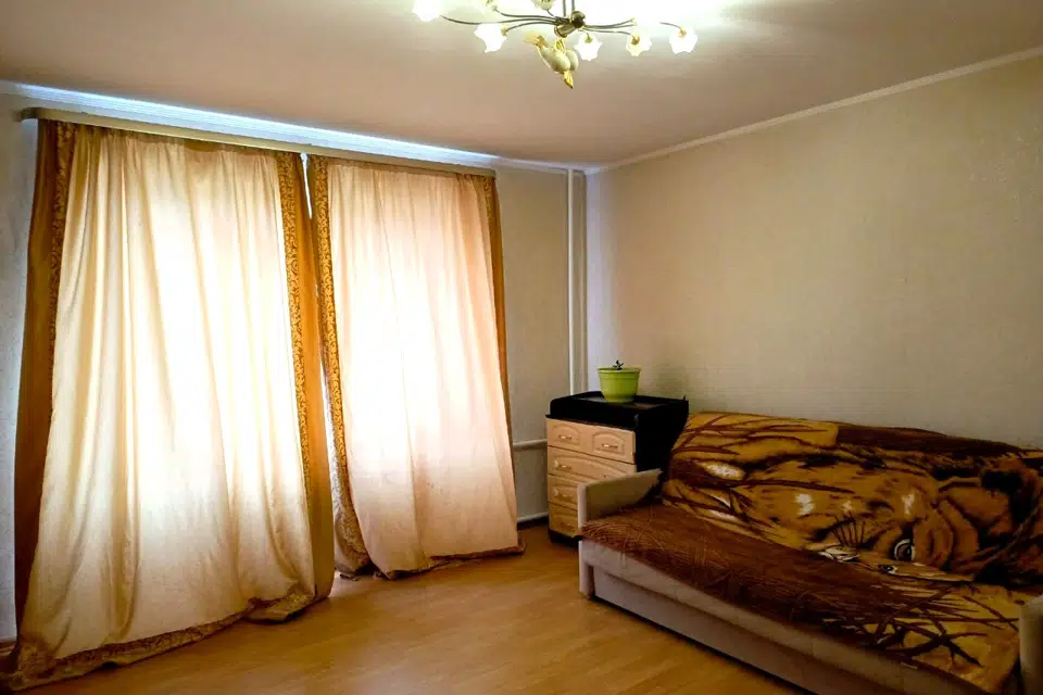 Продаётся 2-комнатная квартира, 60.9 м²