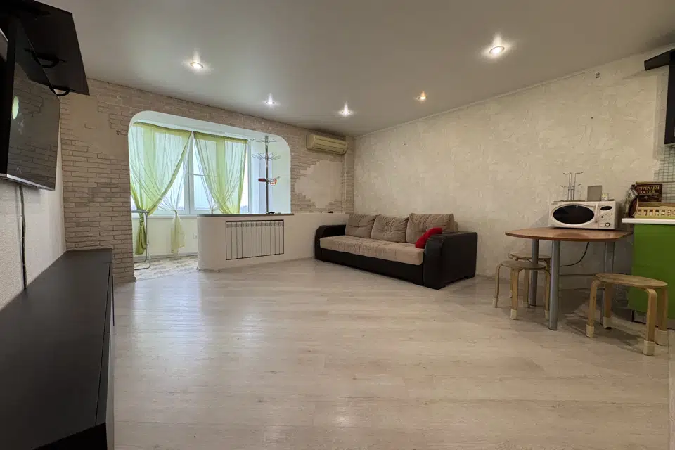 Продаётся 1-комнатная квартира, 44.8 м²