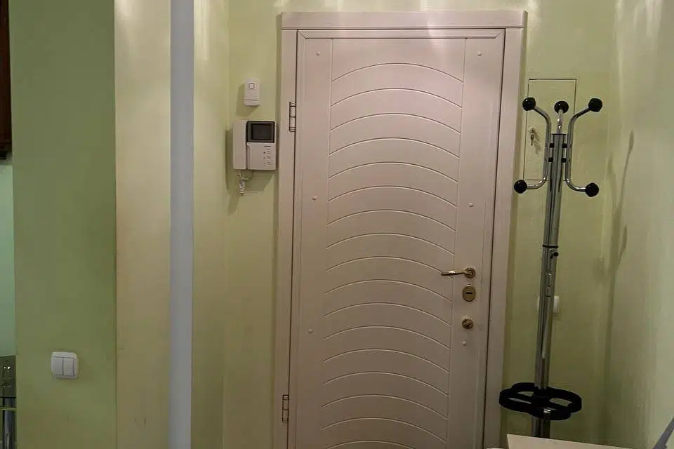 Продаётся 3-комнатная квартира, 87 м²