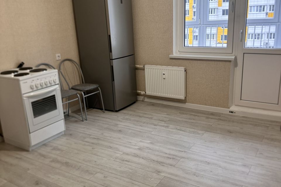 Продаётся 2-комнатная квартира, 66.3 м²