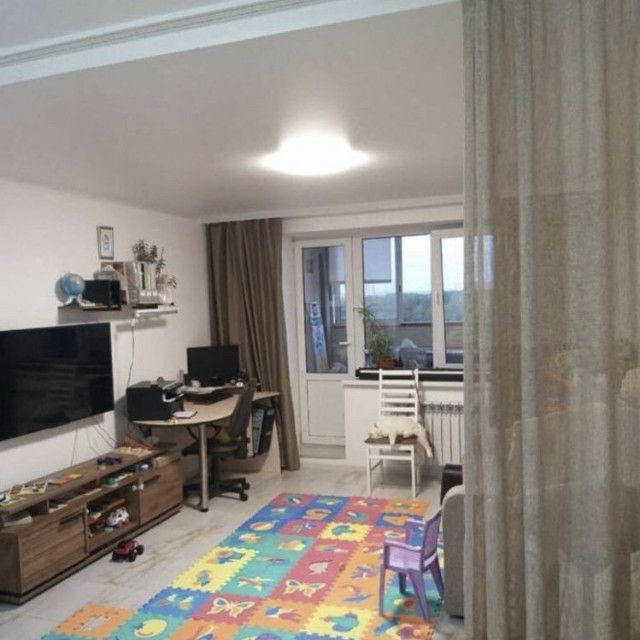 Продаётся 1-комнатная квартира, 43.7 м²