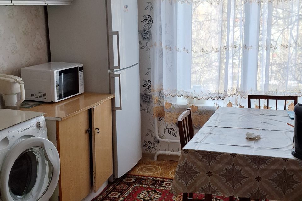 Продаётся 3-комнатная квартира, 59.6 м²