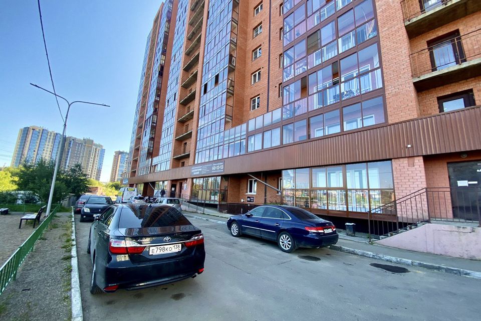 Продаётся 3-комнатная квартира, 90.5 м²